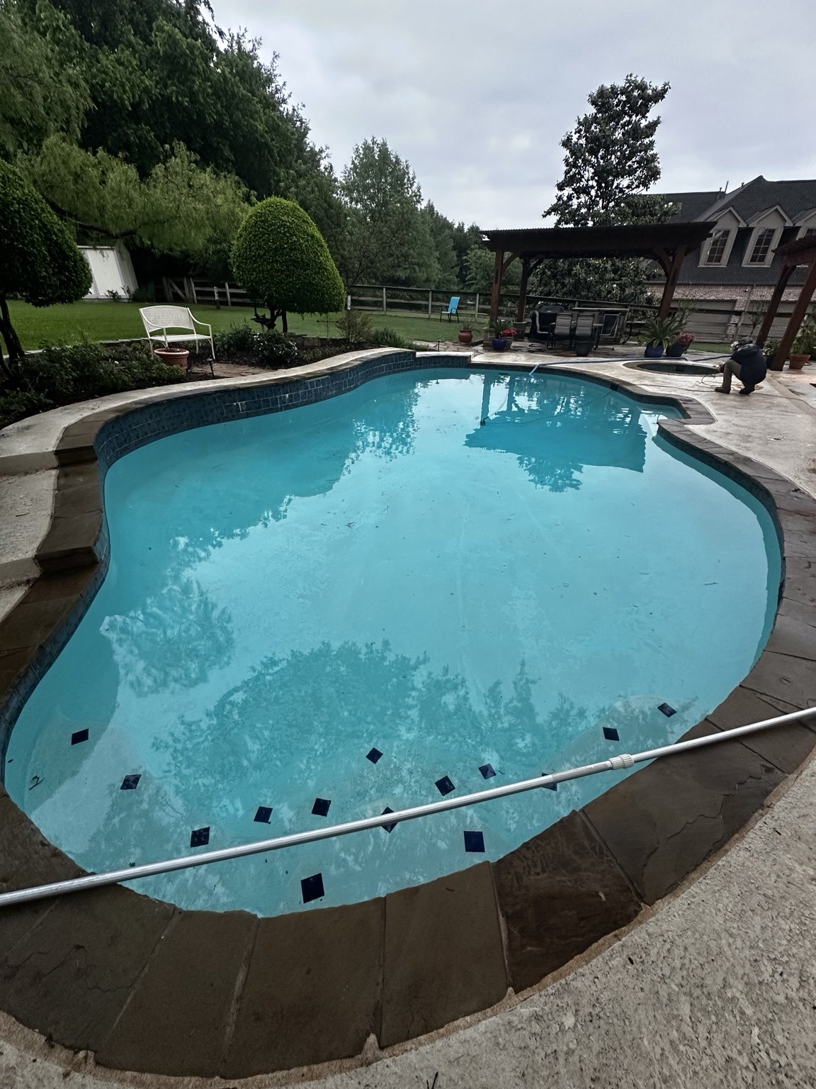 Another view of the pool interior and curved steps